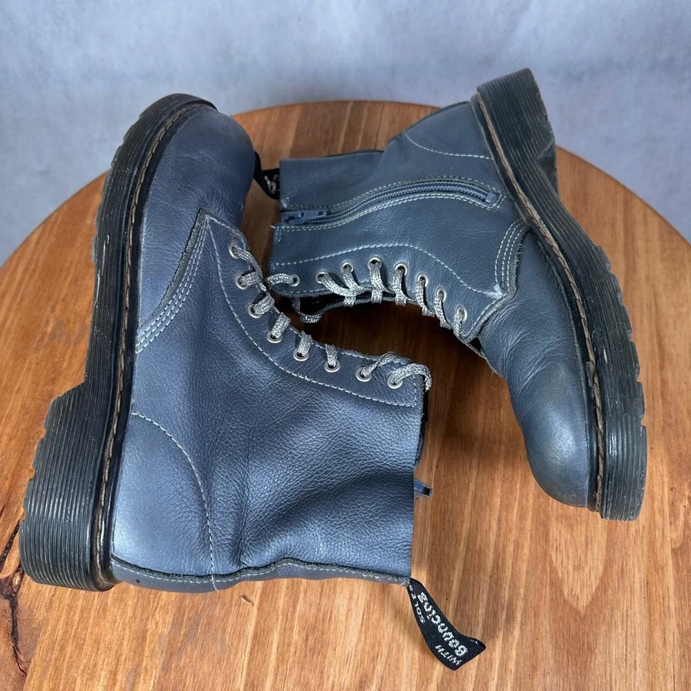 Dr. Martens dr martens